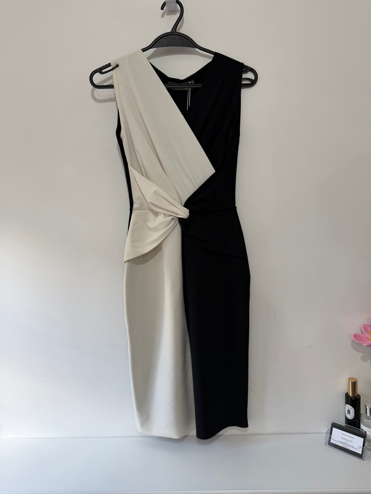 Preloved, Black and White Chiara Boni Dress, Size 10 (Fits an 8)