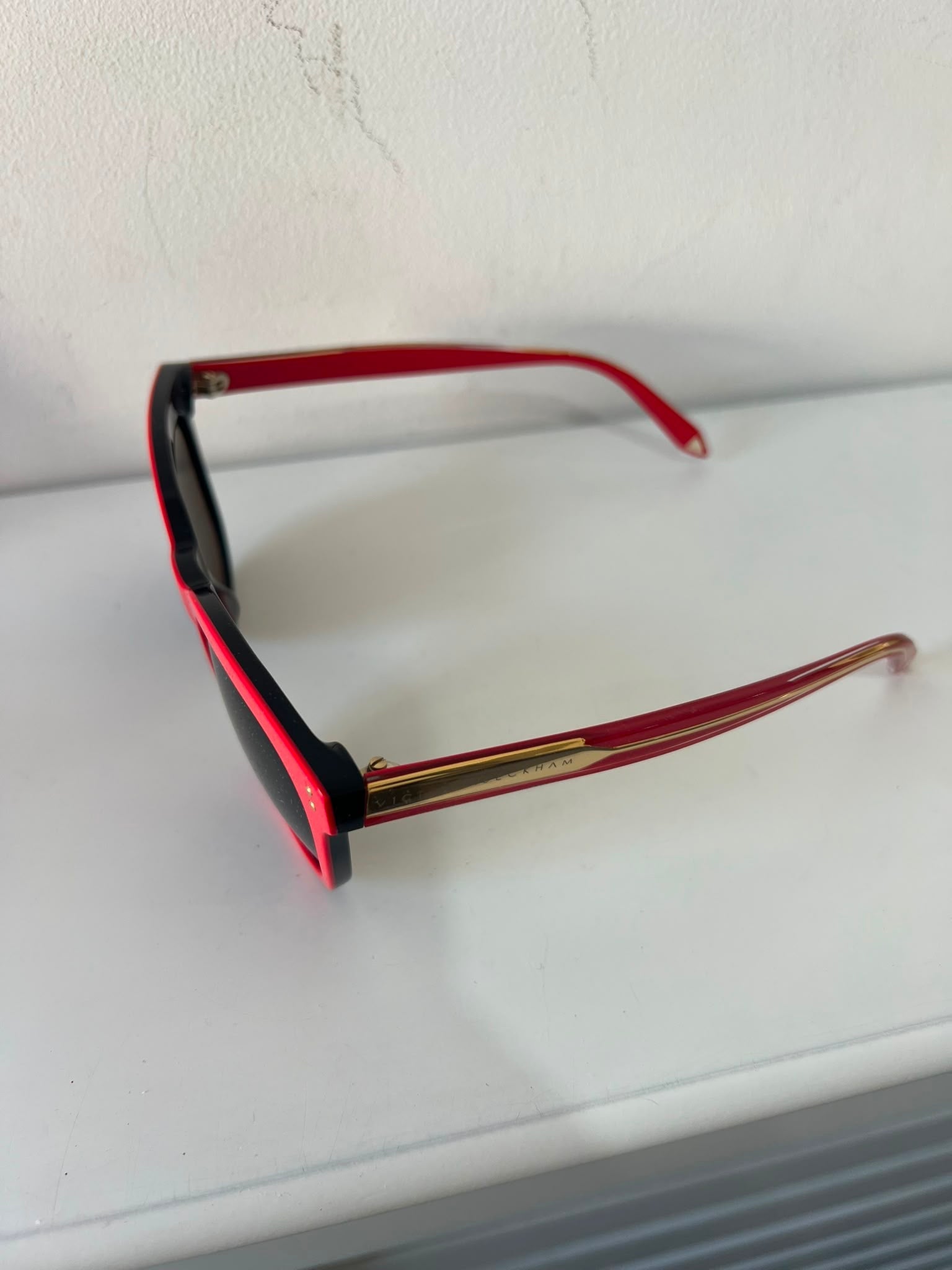 Preloved Red Victoria Beckham Sunglasses