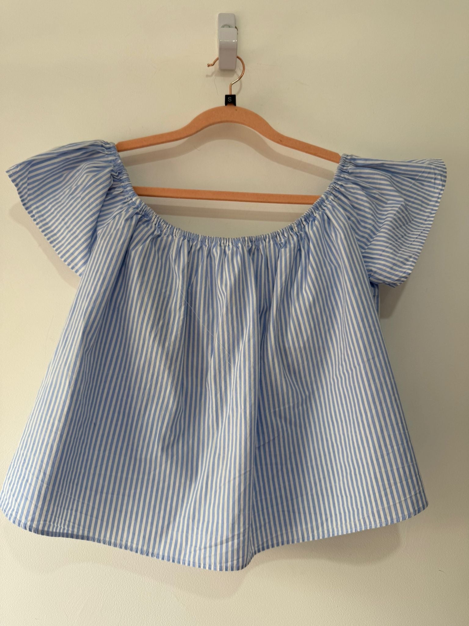Preloved Stripey Blue and White Boutique Off the Shoulder Top, Size S/M