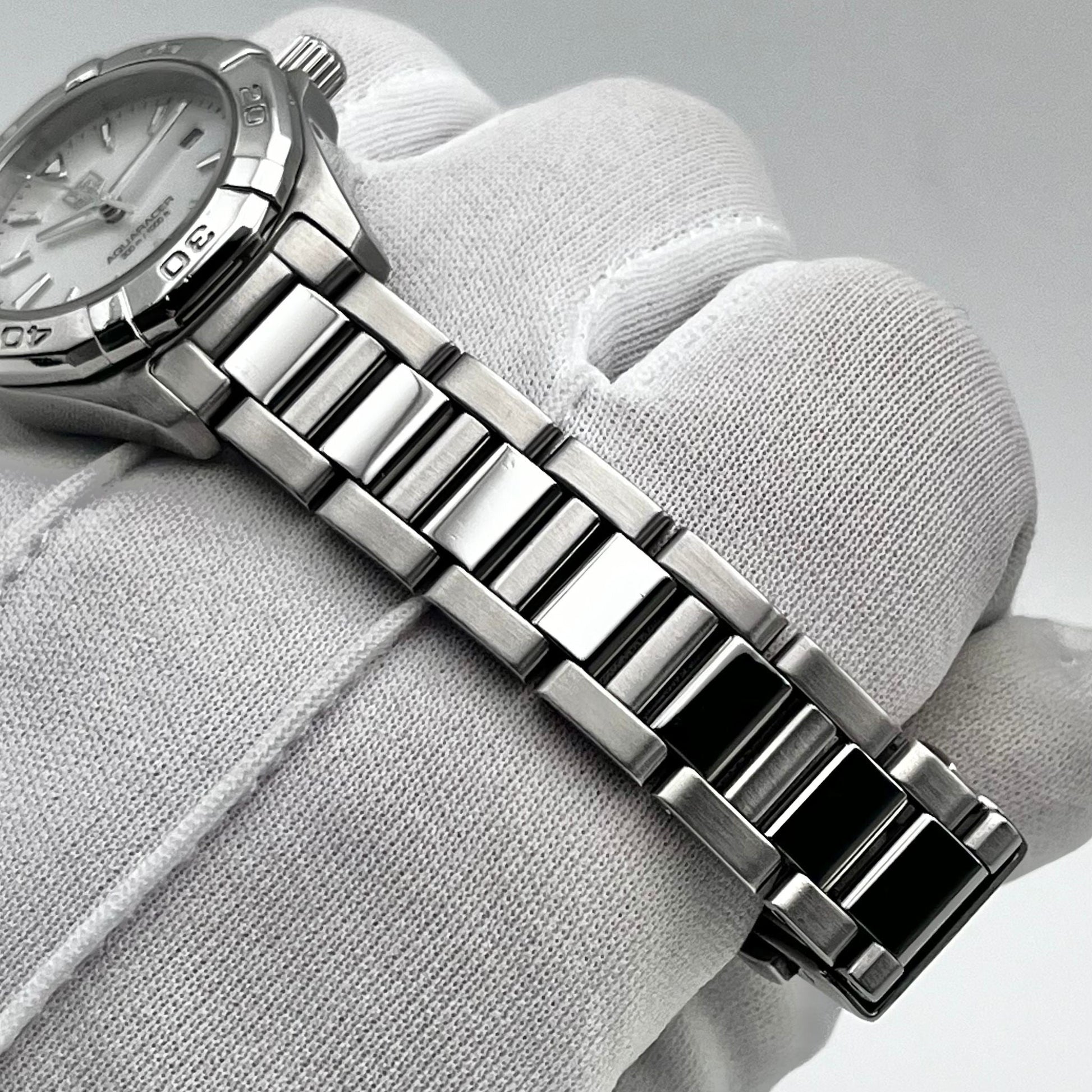 Preloved Mother of Pearl Tag Heuer Ladies Tag Heuer Aquaracer , Full Set