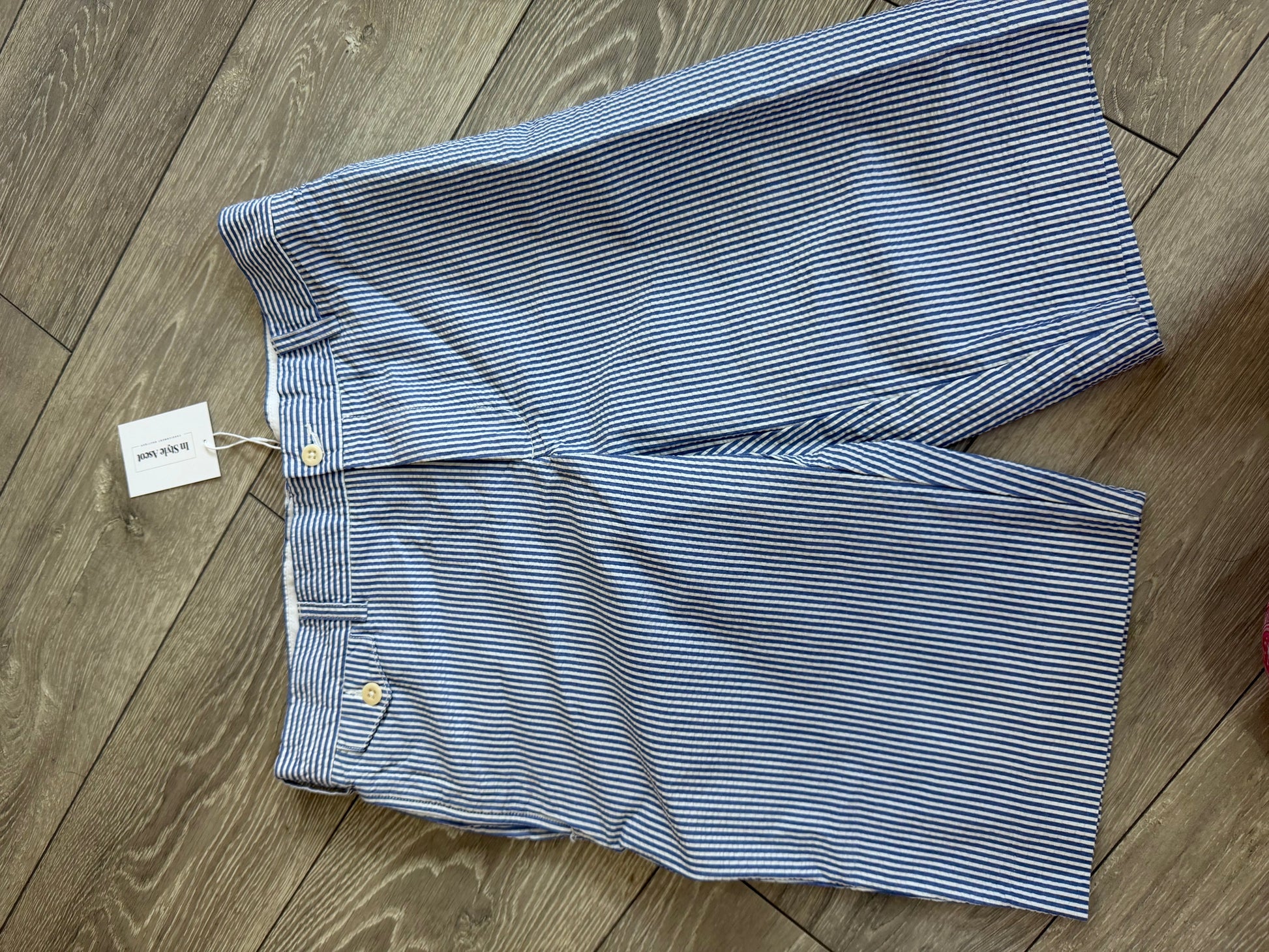 Preloved Striped blue and white Ralph Lauren Shorts, Size M
