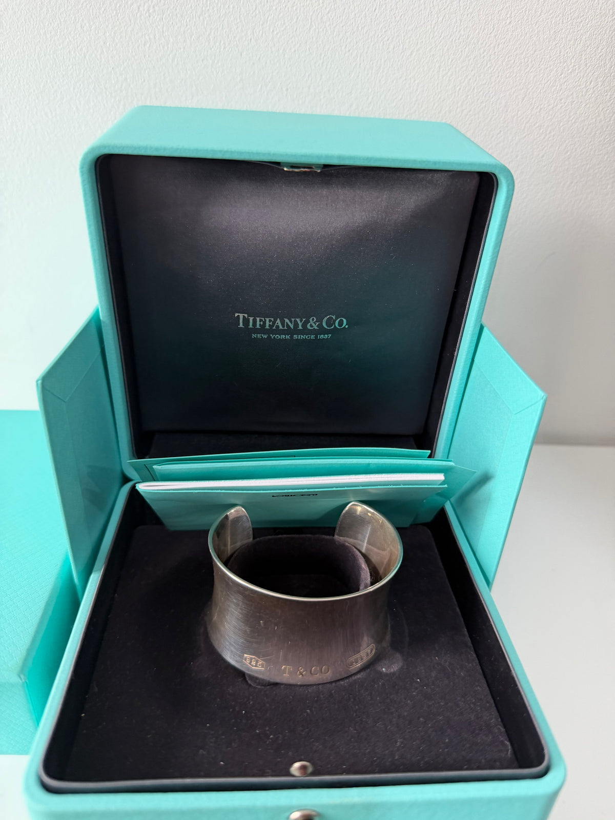 Preloved, Silver Tiffany & Co Bangle Cuff Bracelet, Full Set