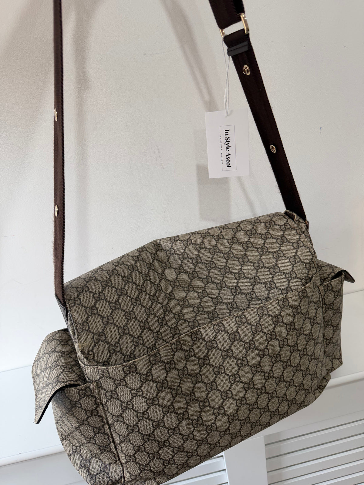 Pre-owned Gucci GG Supreme Canvas Gucci Large Changing Bag, Large
