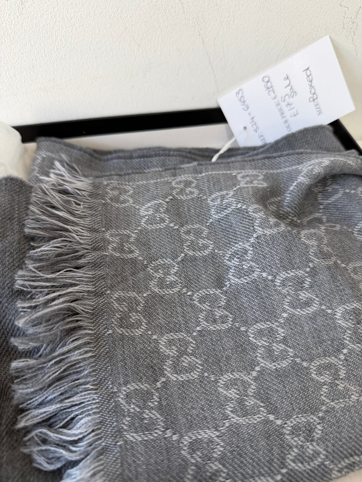 Preloved Grey Gucci Scarf, Boxed