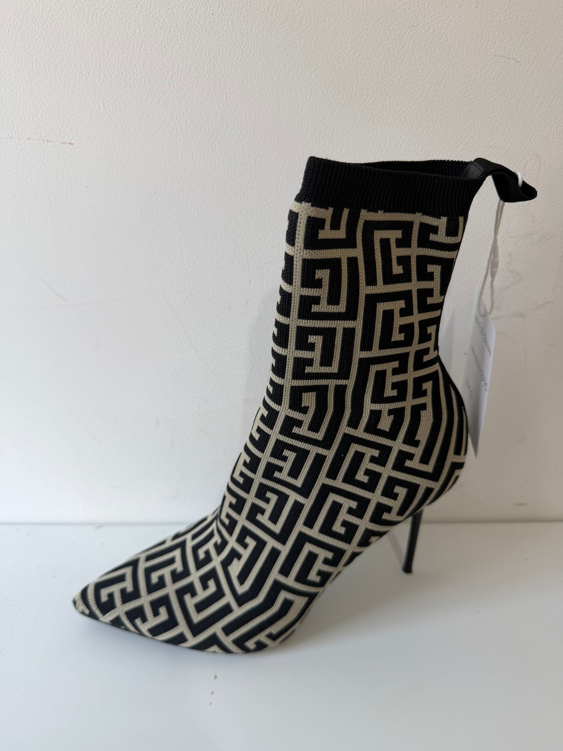 Preloved Sock Balmain Stiletto Boot, Size 39 - UK 6
