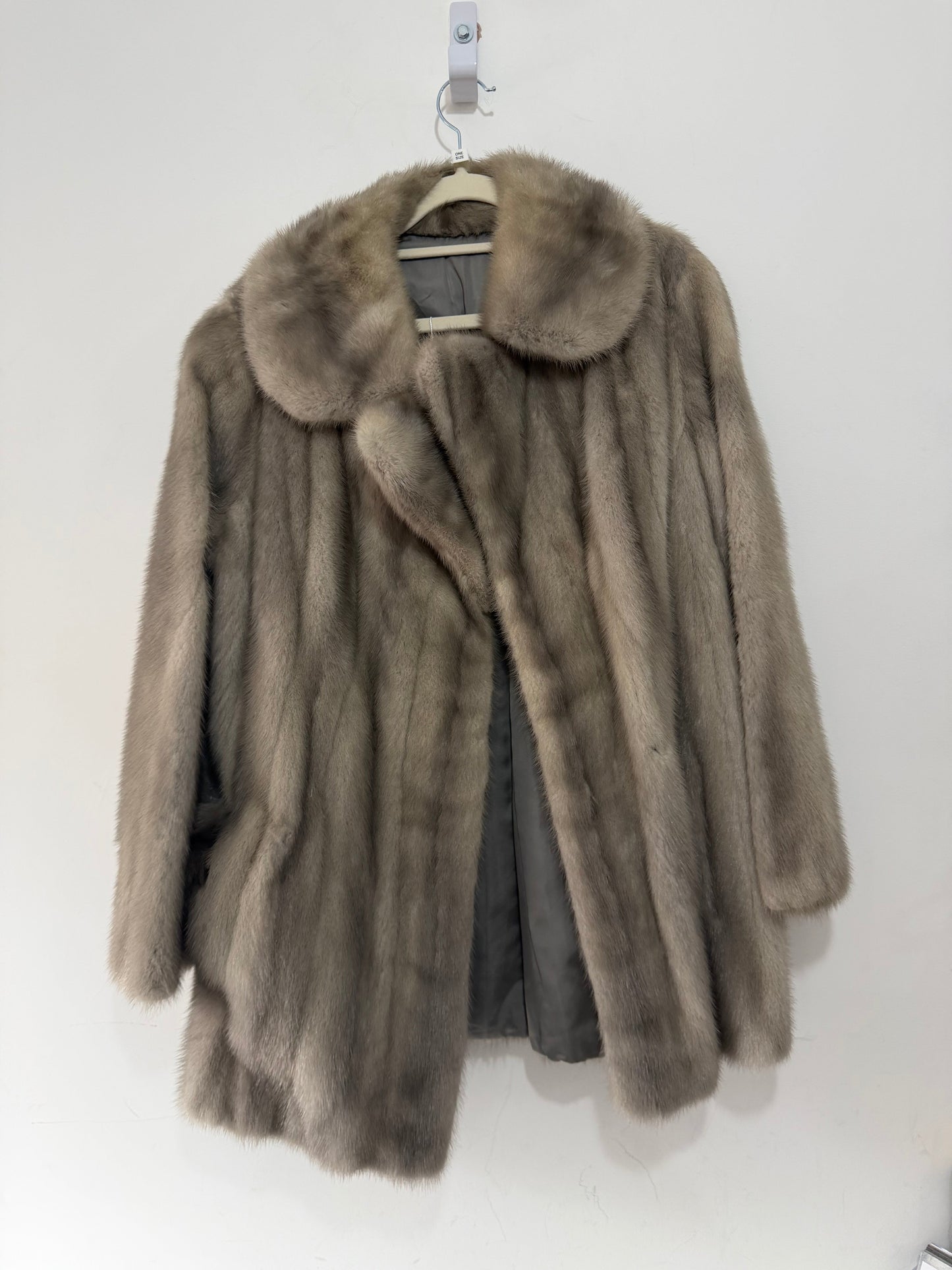 Preloved, Grey Customade Mink Fur Coat, Size S/M