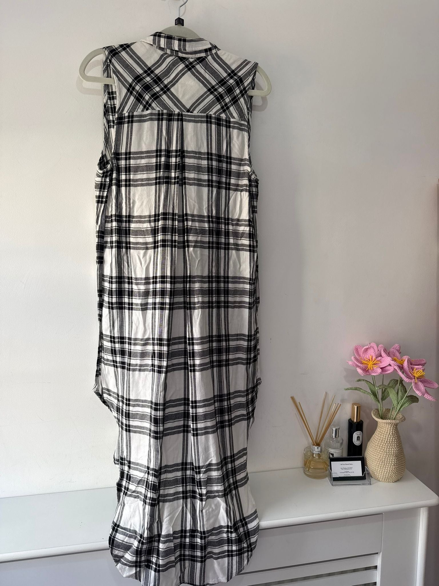 Preloved Checkered Rails Long Dress Shirt, Size S
