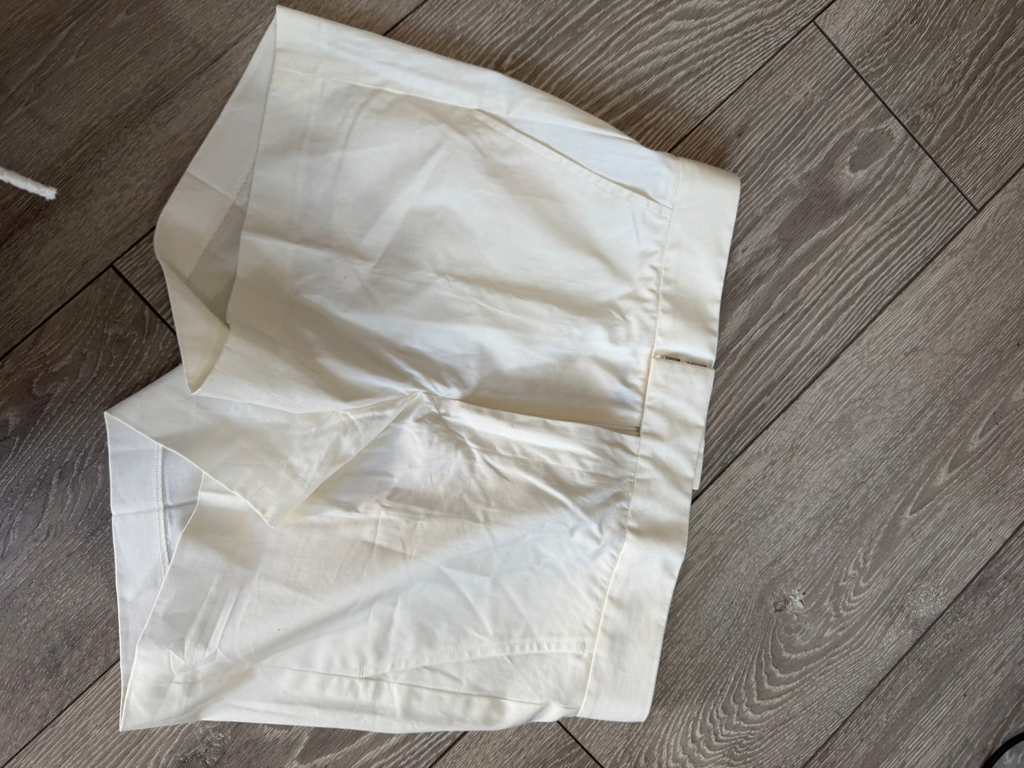 Preloved brand new white Ralph Lauren Shorts, Size UK 6