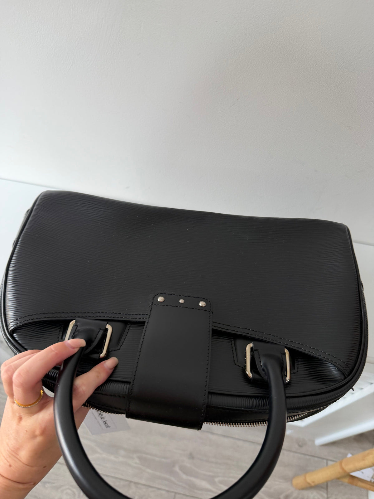 Preloved Black Epi Leather Louis Vuitton Bag