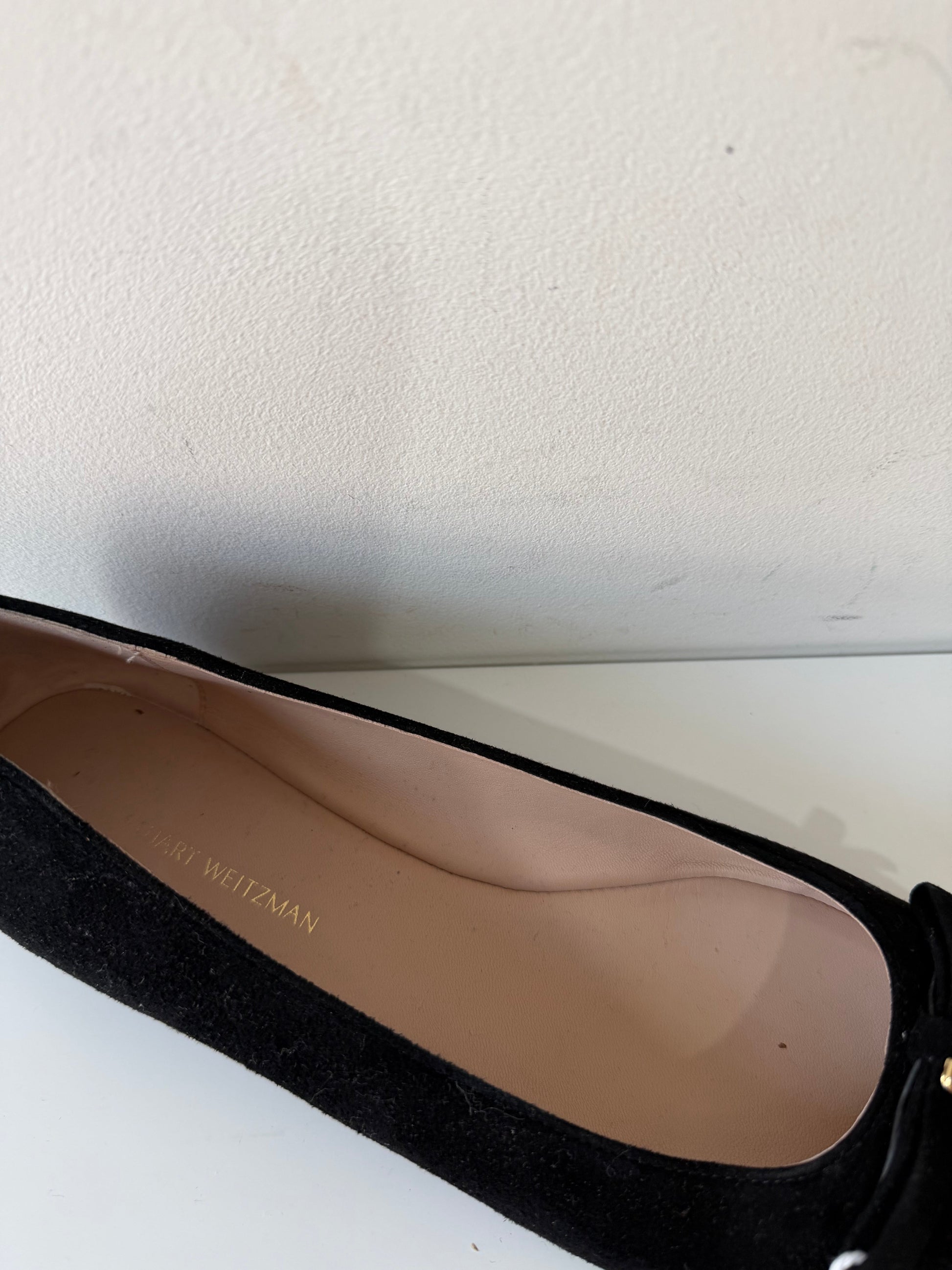 Preloved BRAND NEW Black Suede Stuart Wietzman Flats, Size 6 (39)