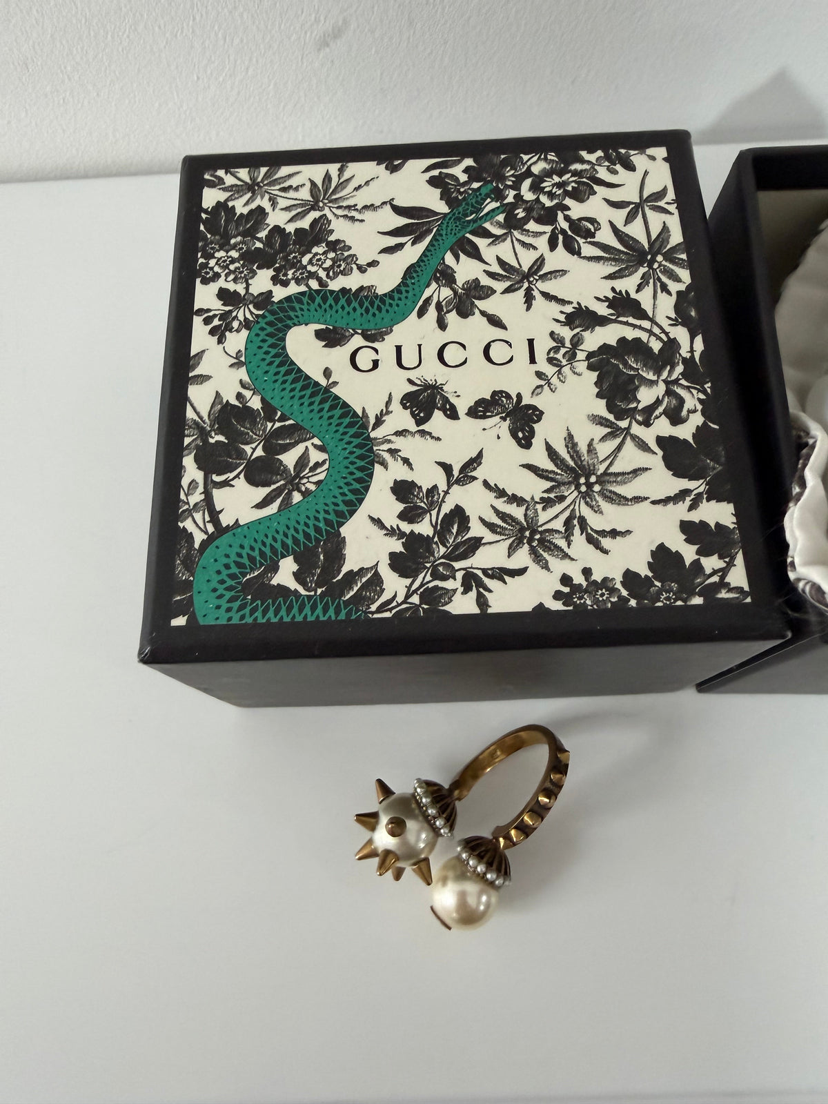 Preloved, Gold Gucci Statement Ring