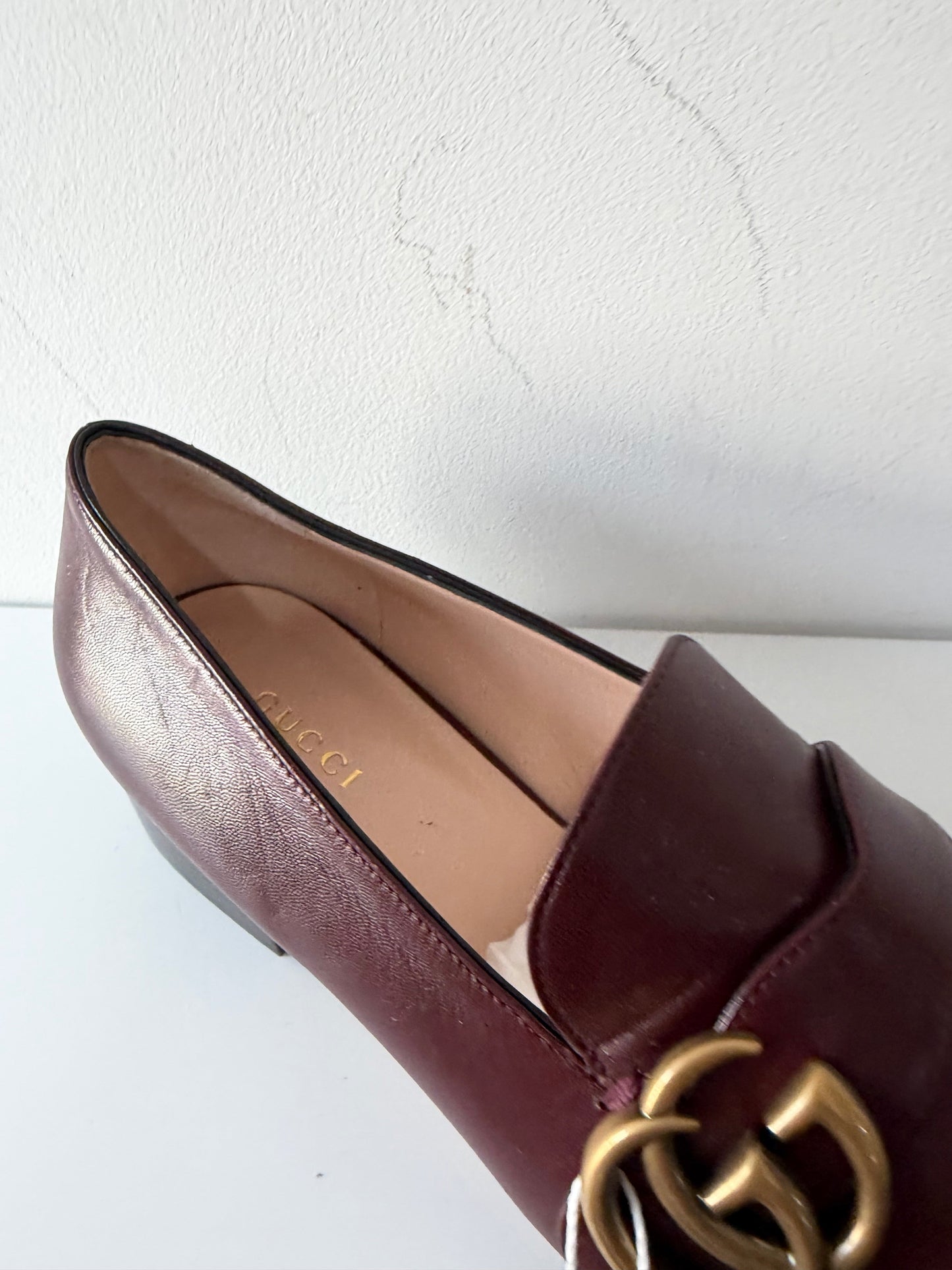 Preloved, NEW, Burgundy Gucci Loafers, Size 39 - UK 6