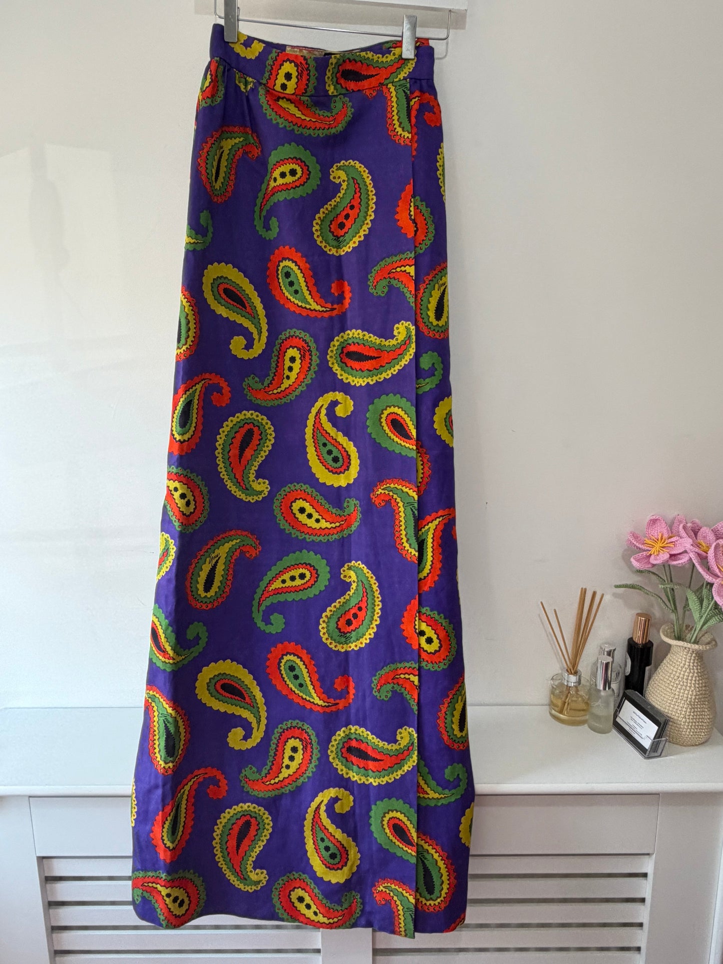 Preloved Purple Yellow Orange Green Gucci Skirt, 40