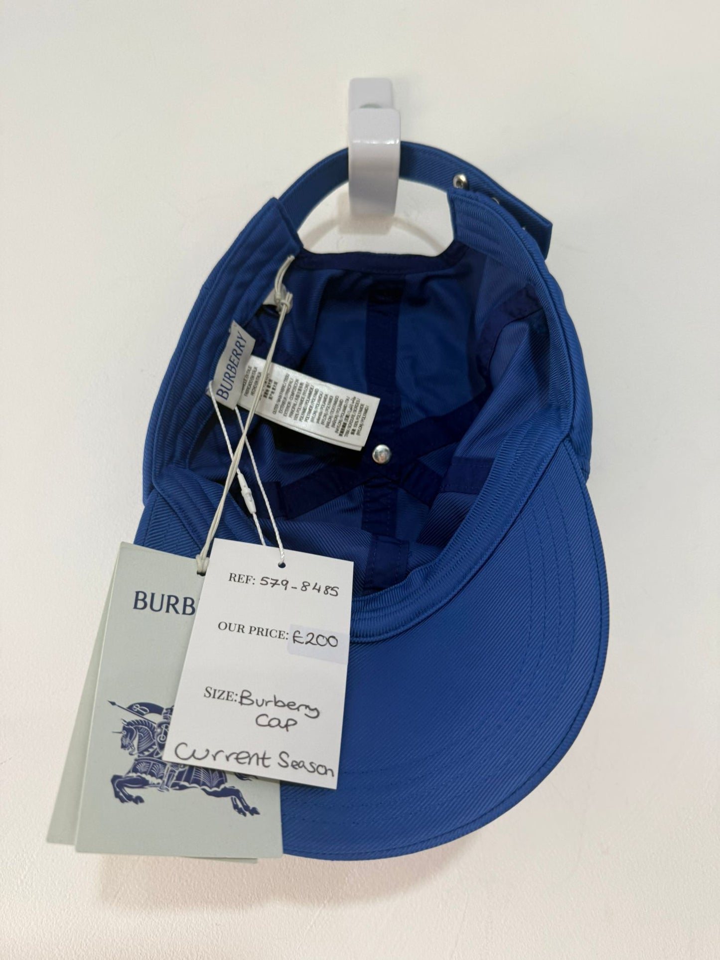 Preloved NEW Blue Burberry Cap