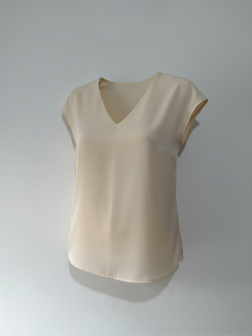 Preloved Vince Top Size M Cream
