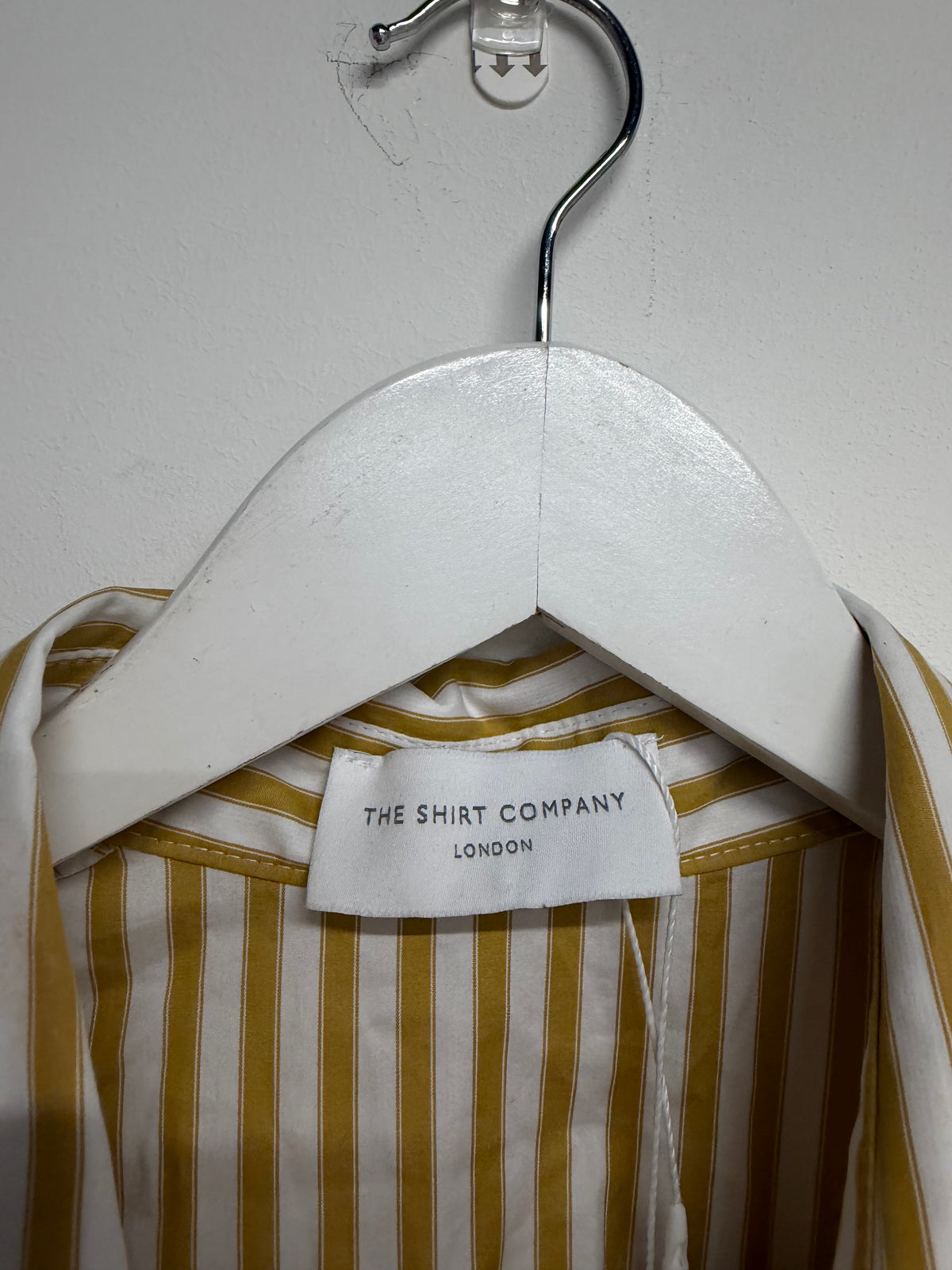 Preloved The Shirt Company Shirt Size UK 10 White and Yellow Stripe