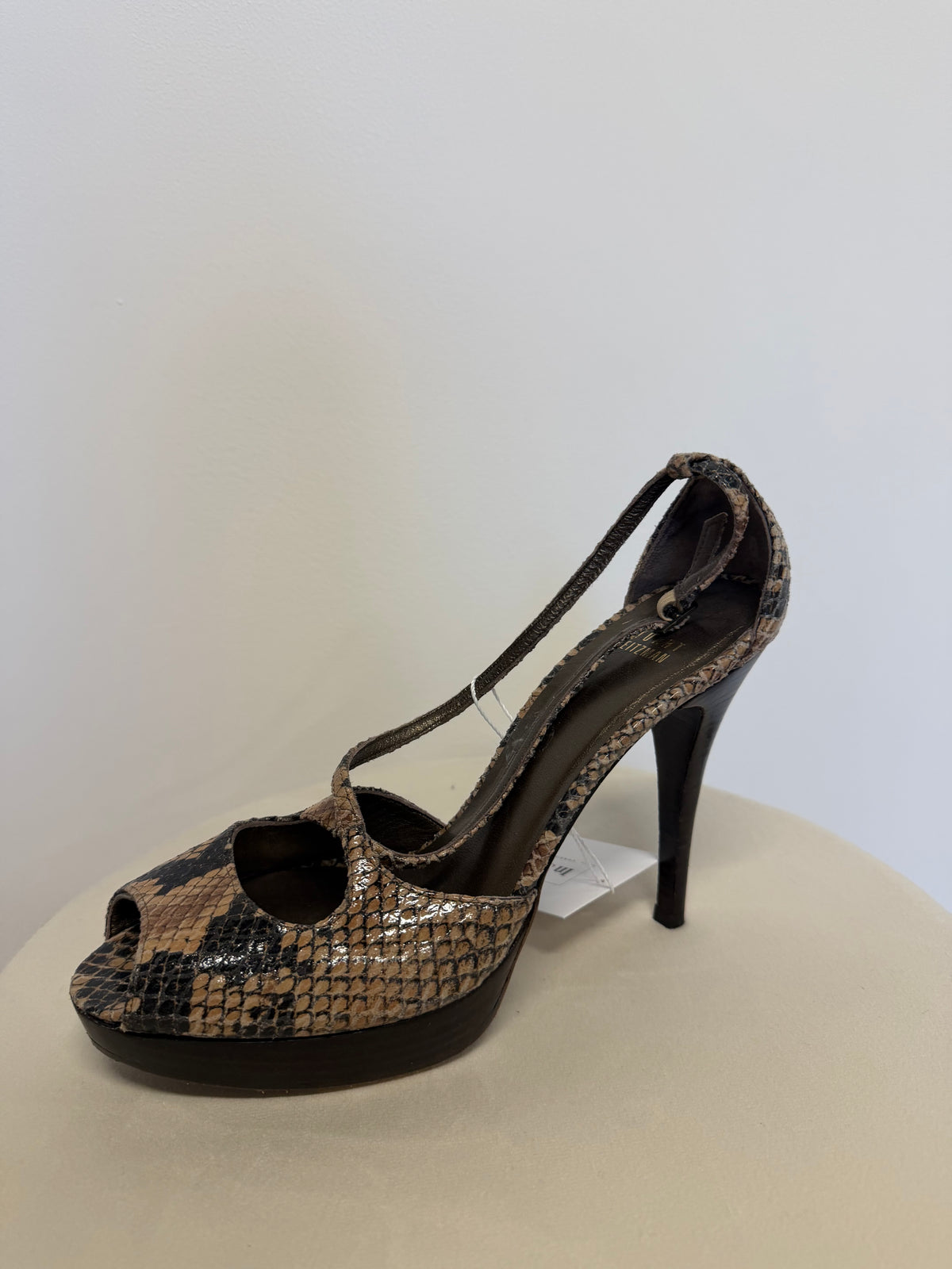 Preloved Stuart Wietzman Heels Size 7 Brown Snake