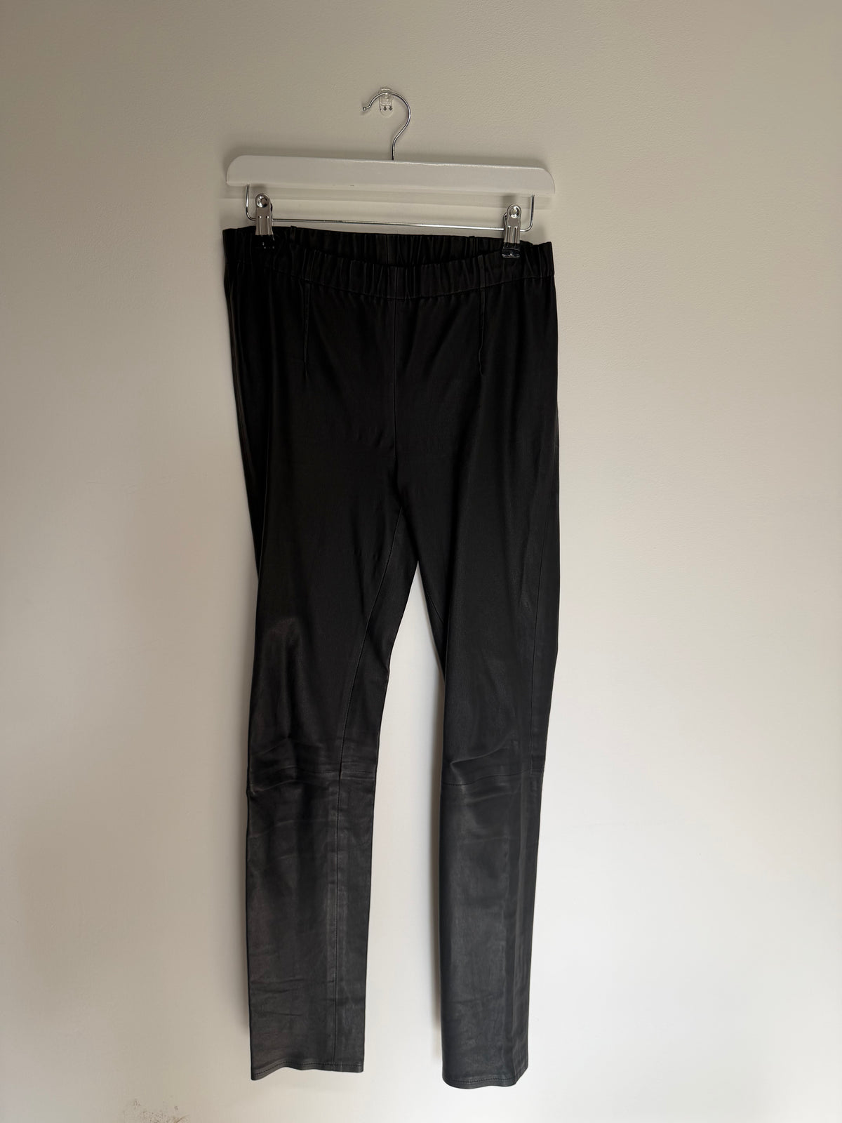 Preloved Baukjen Trousers, Size 12 Black