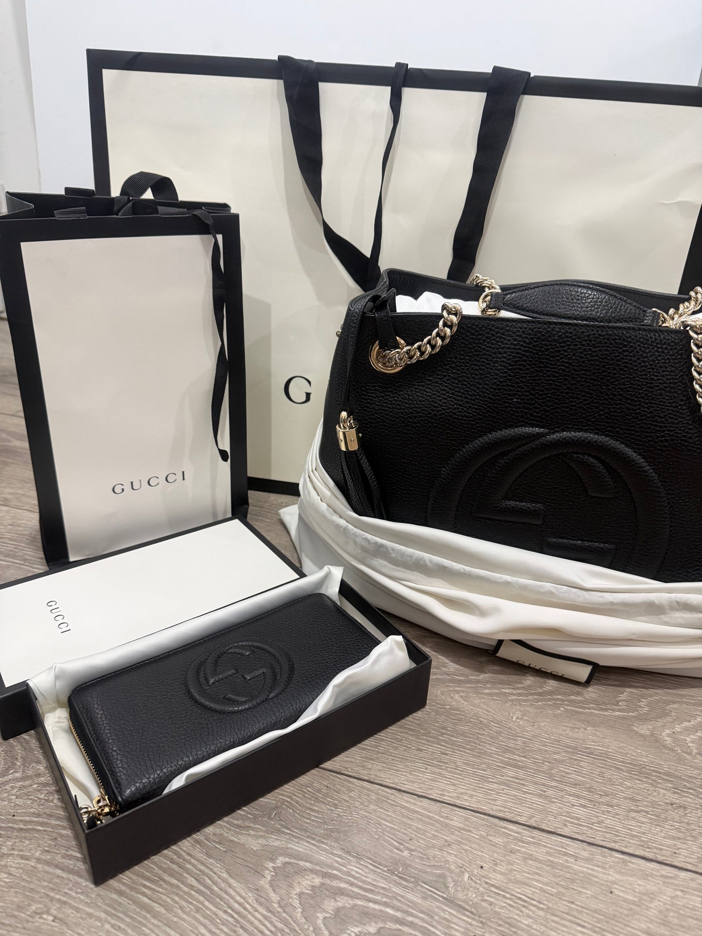 Black Gold Hardware Gucci Soho Chain Leather Bag, with Purse (Set)