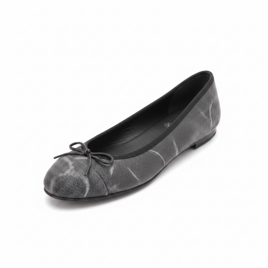 Brand New Pre-loved Grey Chanel Pumps, 4