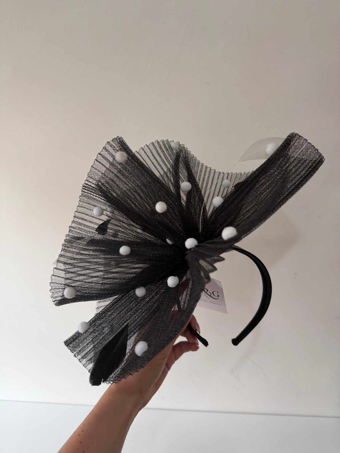 Preloved, Black Snoxell & Gwyther Fascinator