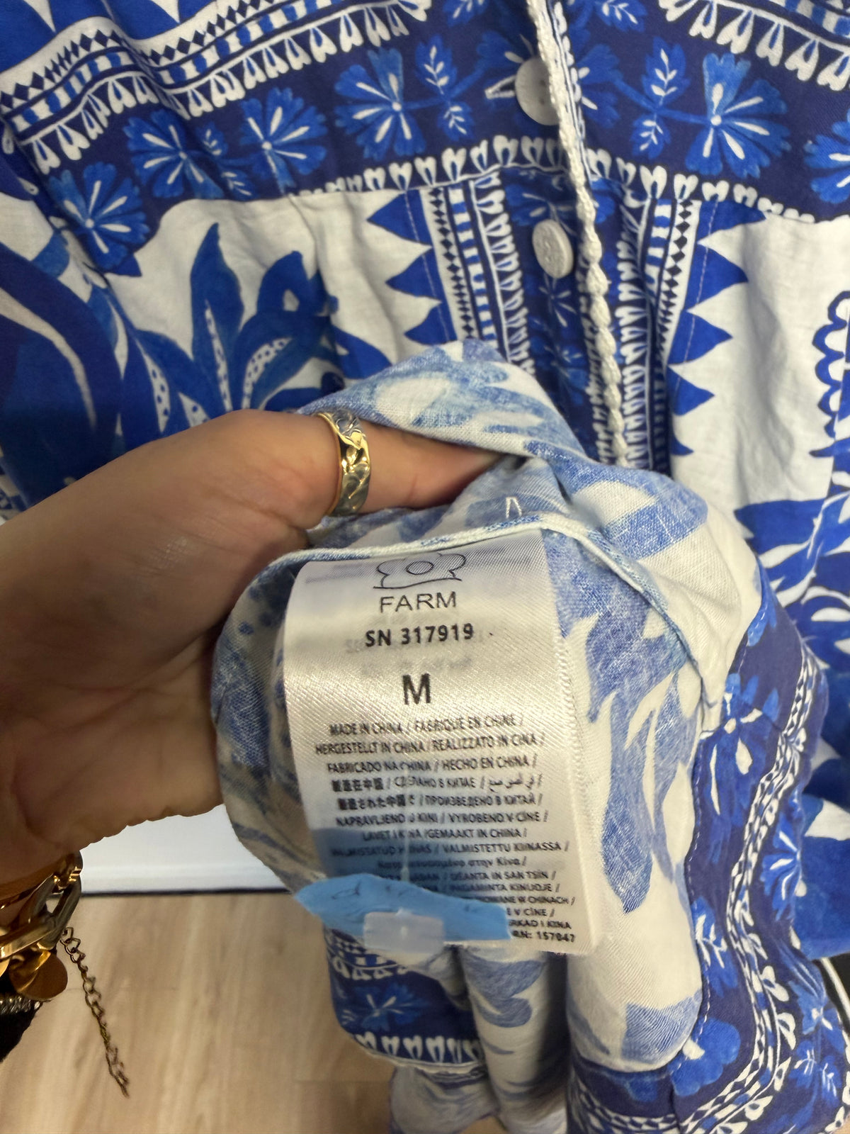 Preloved Farm Rio Dress Size medium Blue and White