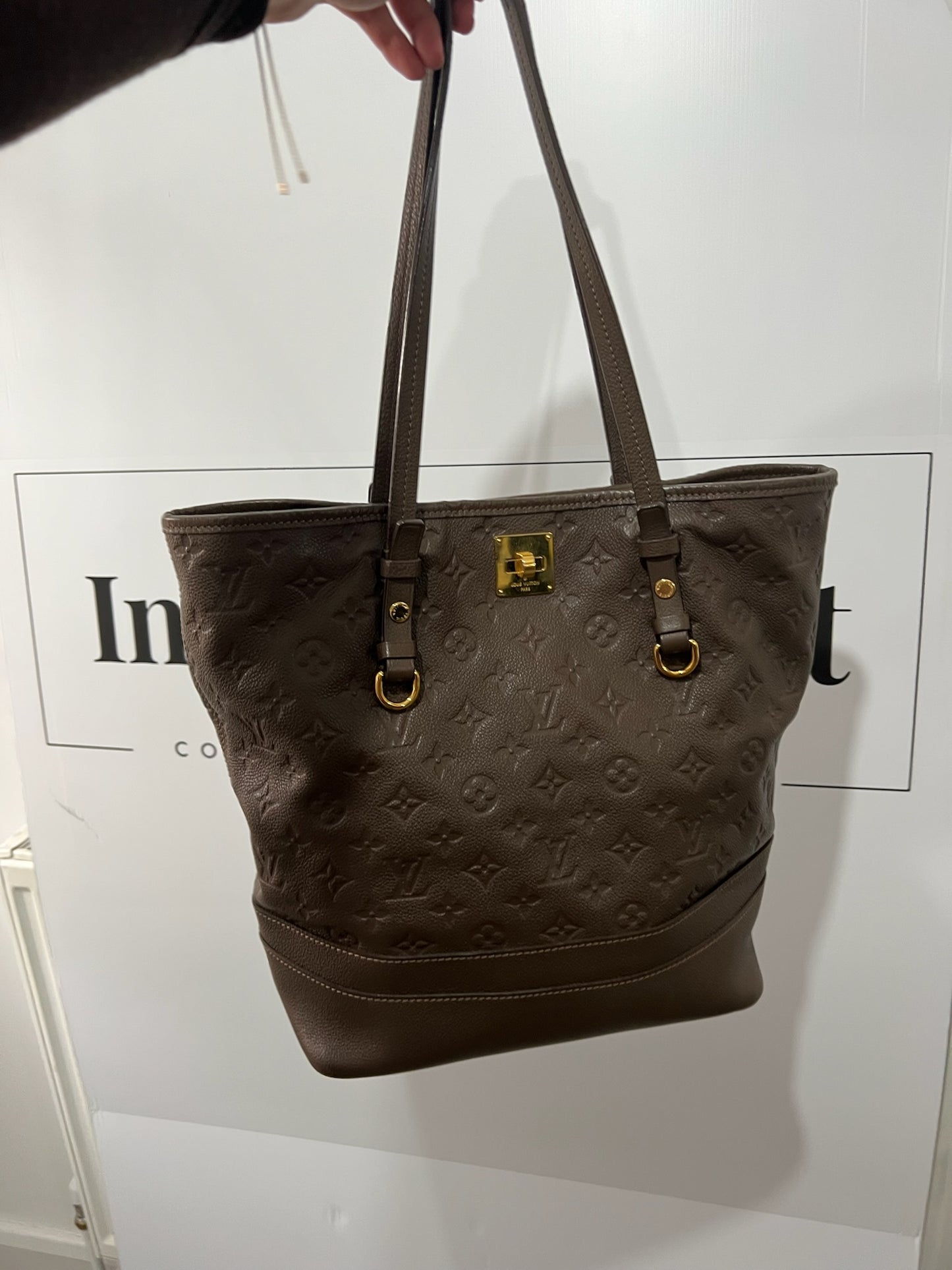 Grey Louis Vuitton St Germaine