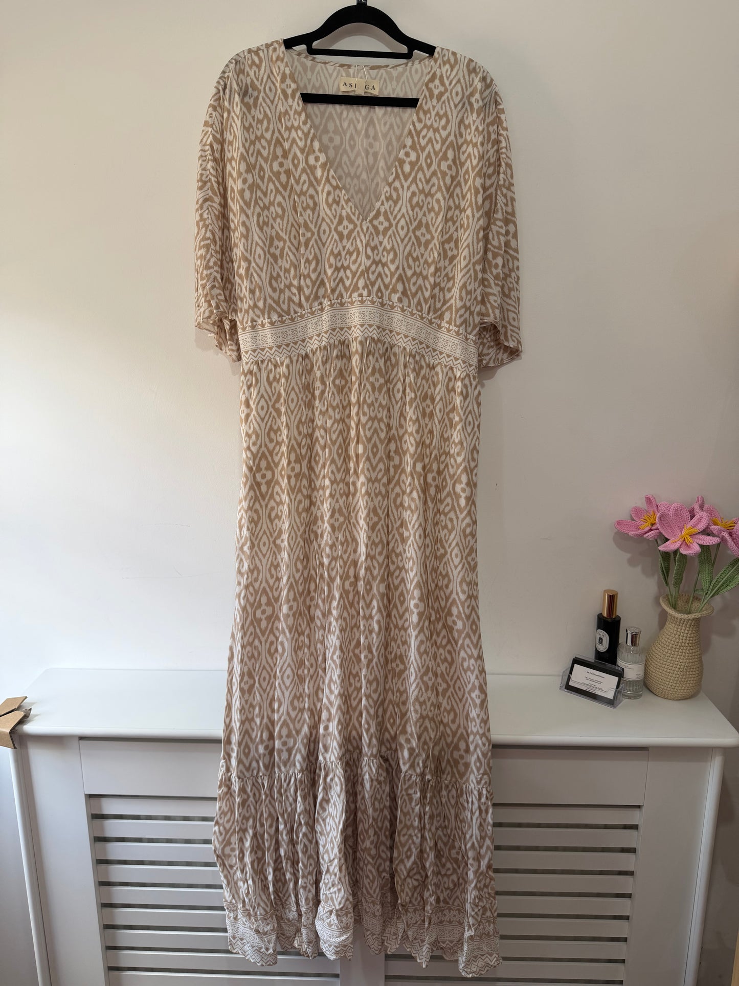 Preloved, Beige/White  Aspiga  Dress, Size XL