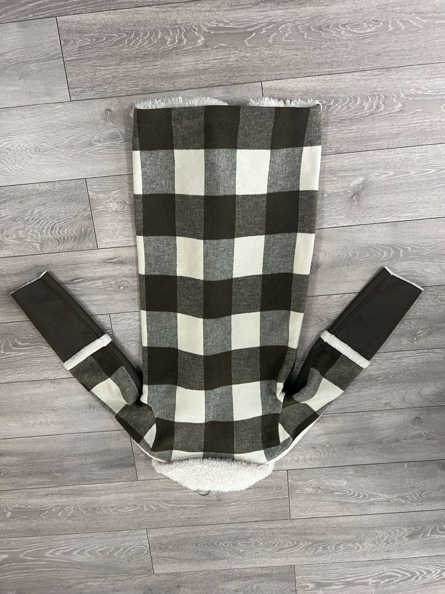 Pre-owned reversible cream and gree Beaumont Long jacket, Size 10