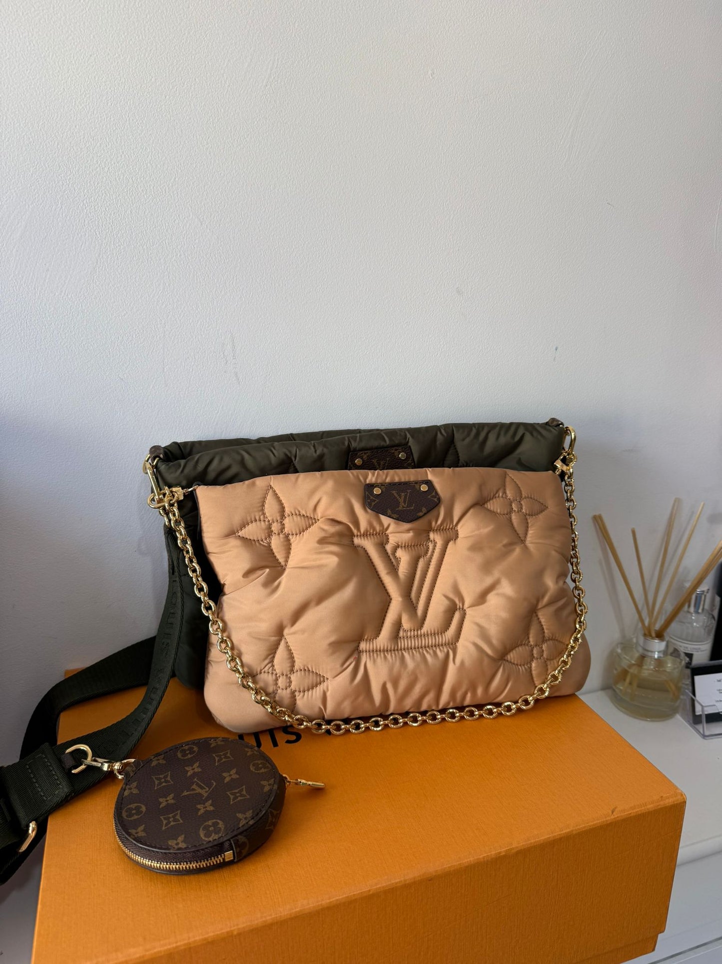 Preloved Khaki/Beige Louis Vuitton Handbag