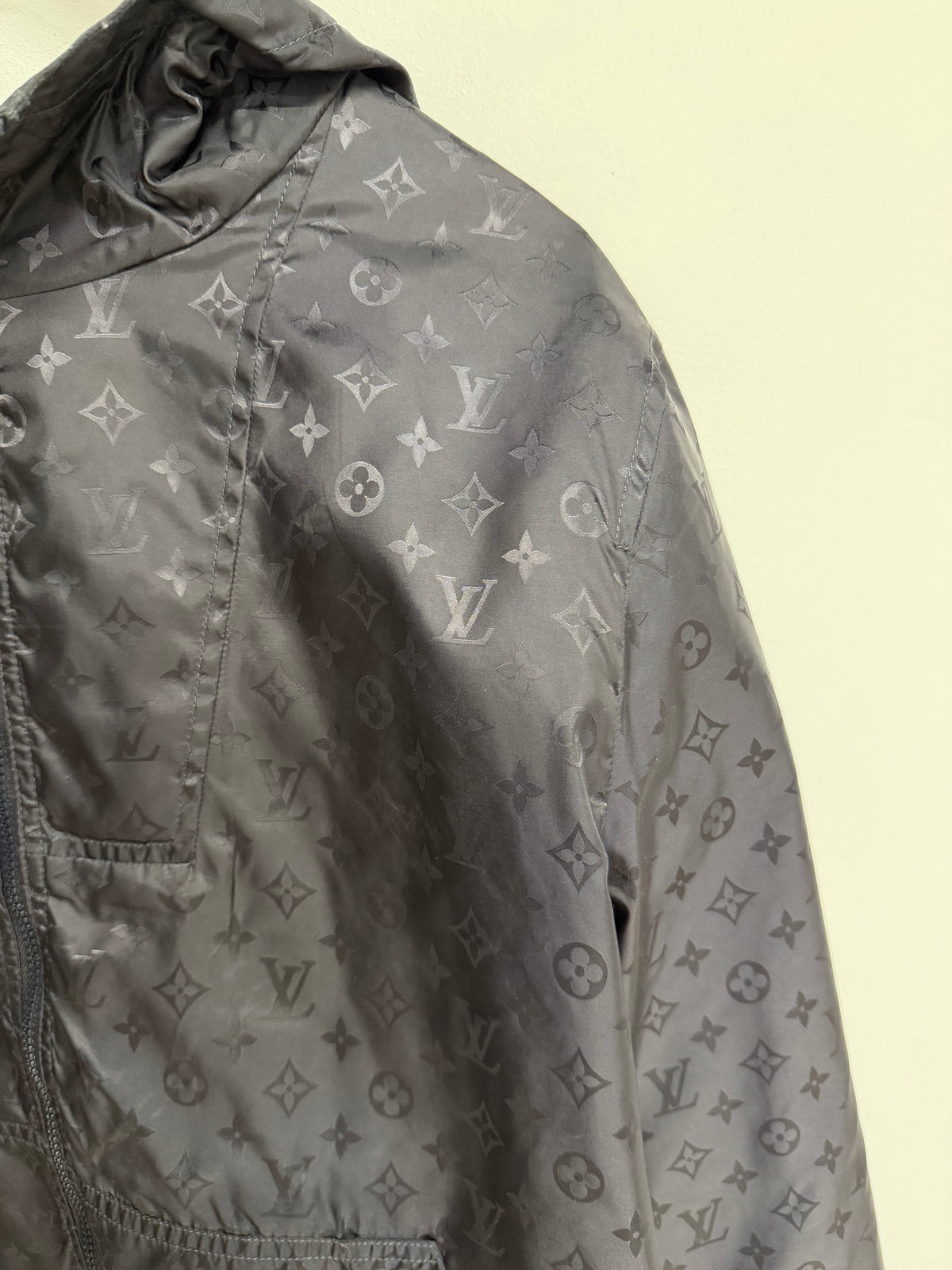 Preloved Louis Vuitton Reversible Jacket Size Large (50) Men's Black