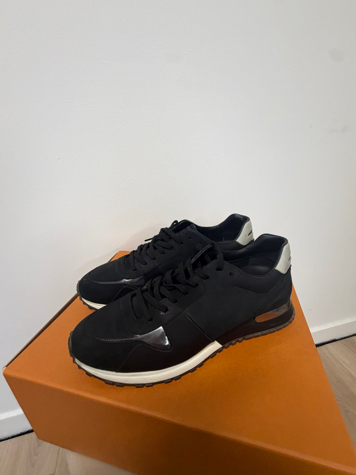 Preloved Louis Vuitton Trainers Size 7.5/8 Black