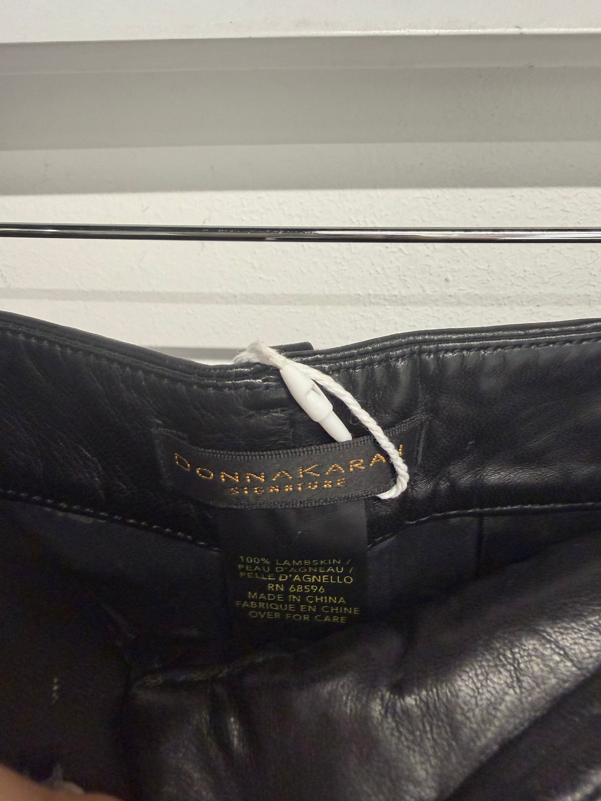 Preloved Donna Karen Leather Trousers Size 8 Black Leather