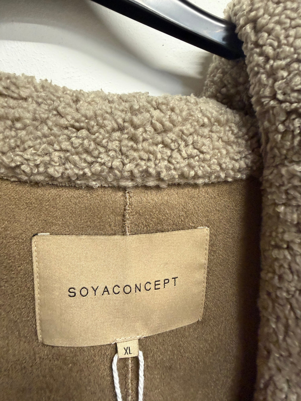 Preloved SoyaConcept Sherpa Coat Size XL Taupe