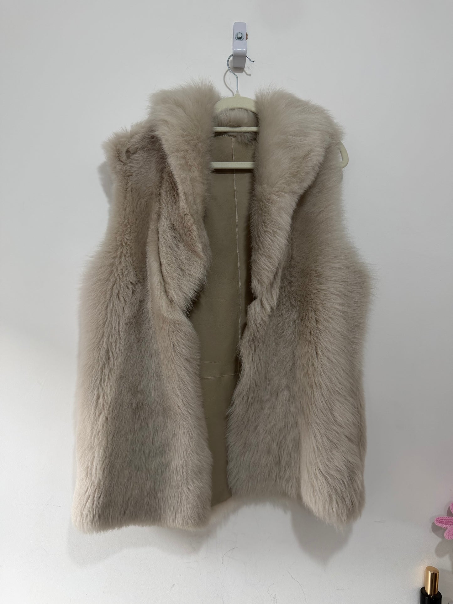 Preloved Reiss Reversible Sheepskin Gilet Size S (fits M) Beige
