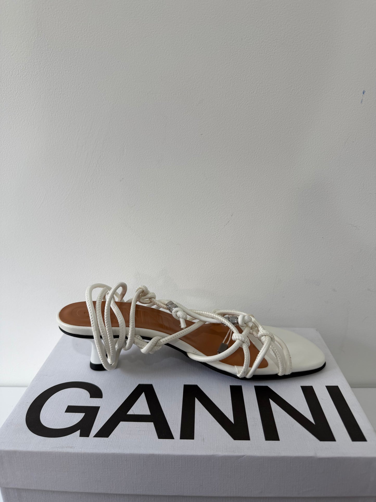 Pre-owned, Brand New Cream GANNI Kitten Heels, Size 6 (39)