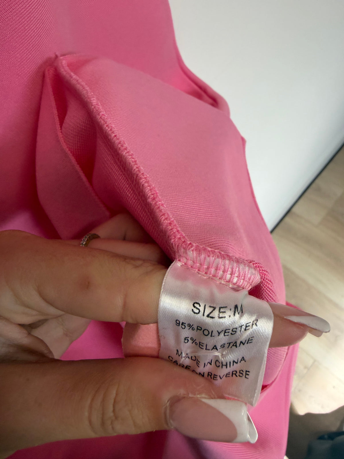 Preloved Dress Size Medium Pink
