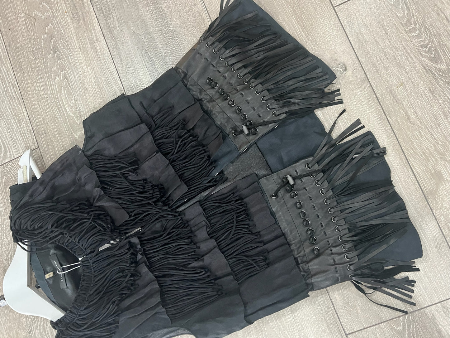 Pre-owned black Ellie tahari Gilet, Size xs