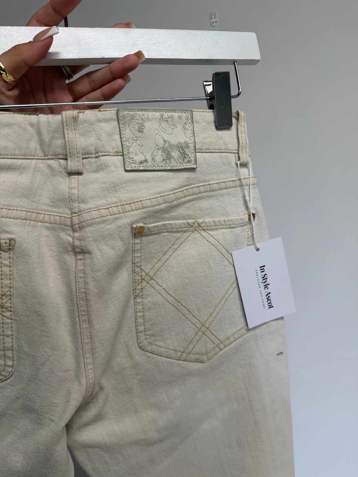 Preloved Chanel Jeans Size 10 White