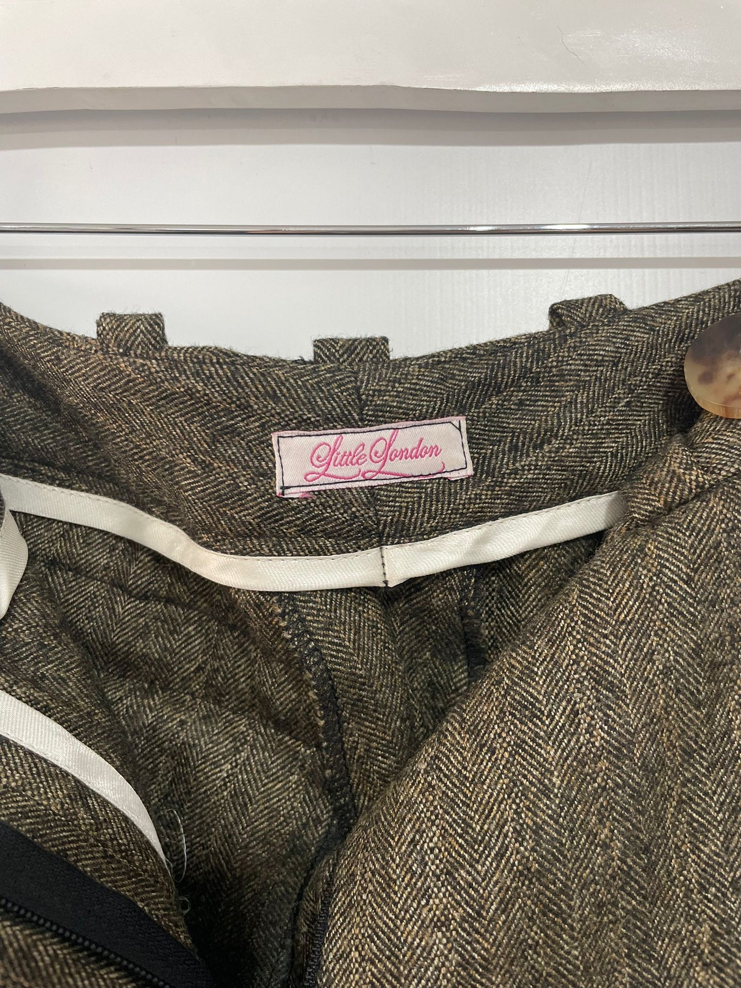 Beige Little London Trousers, Small