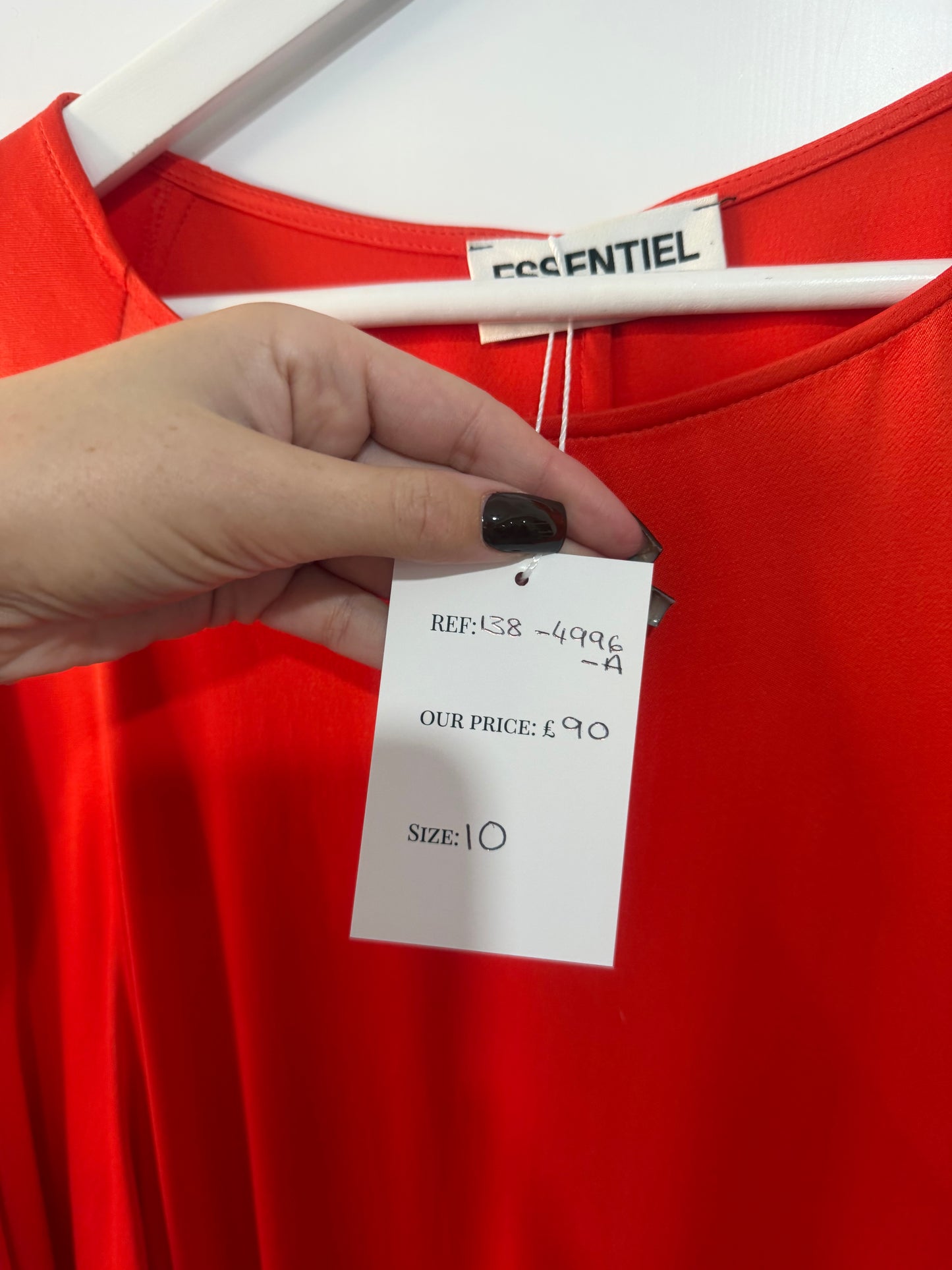 Coral Essentiel Antwerp Dress, Says 6 fits a 10