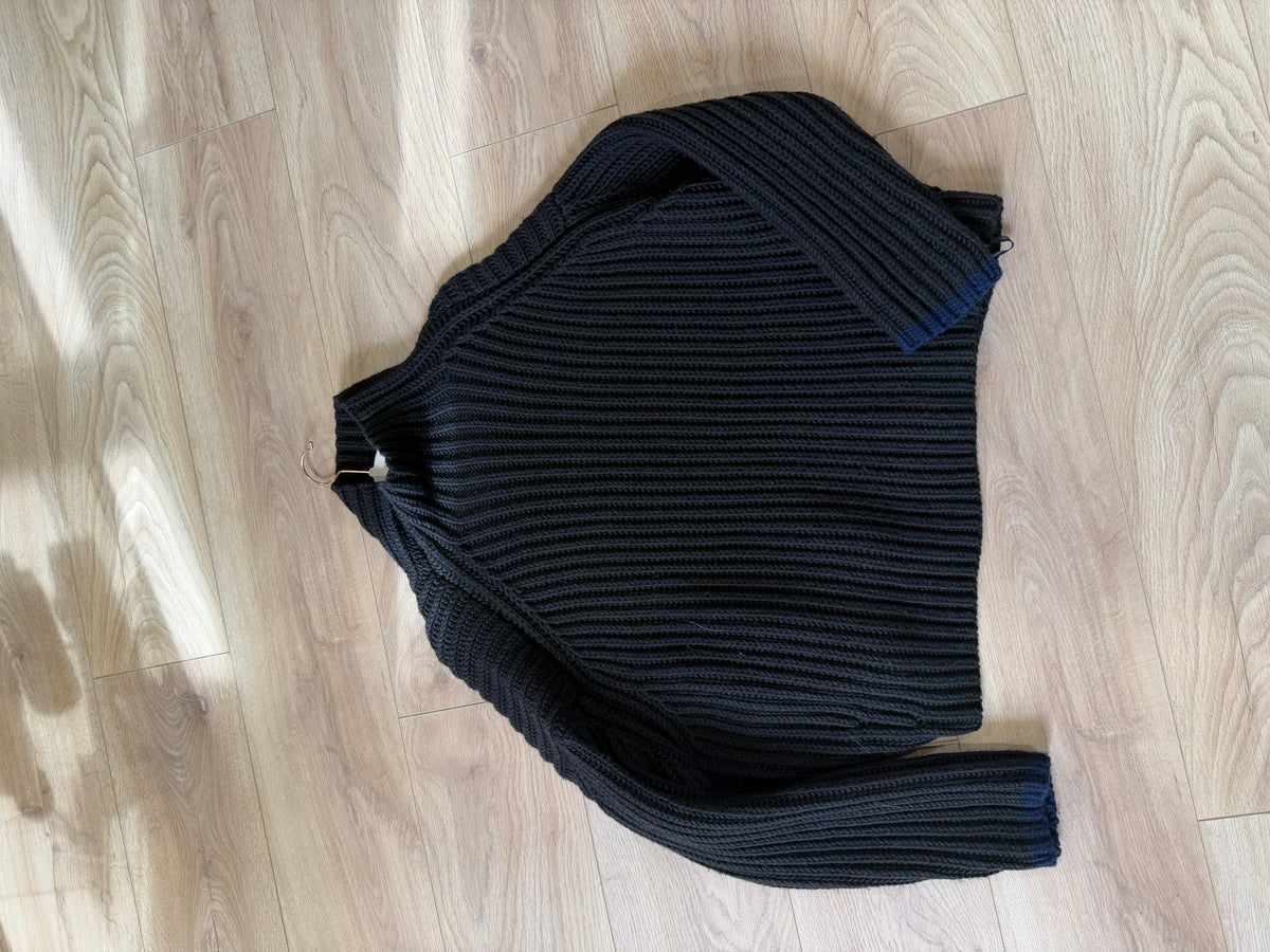 Preloved Victoria Beckham Jumper Size UK 6 Black
