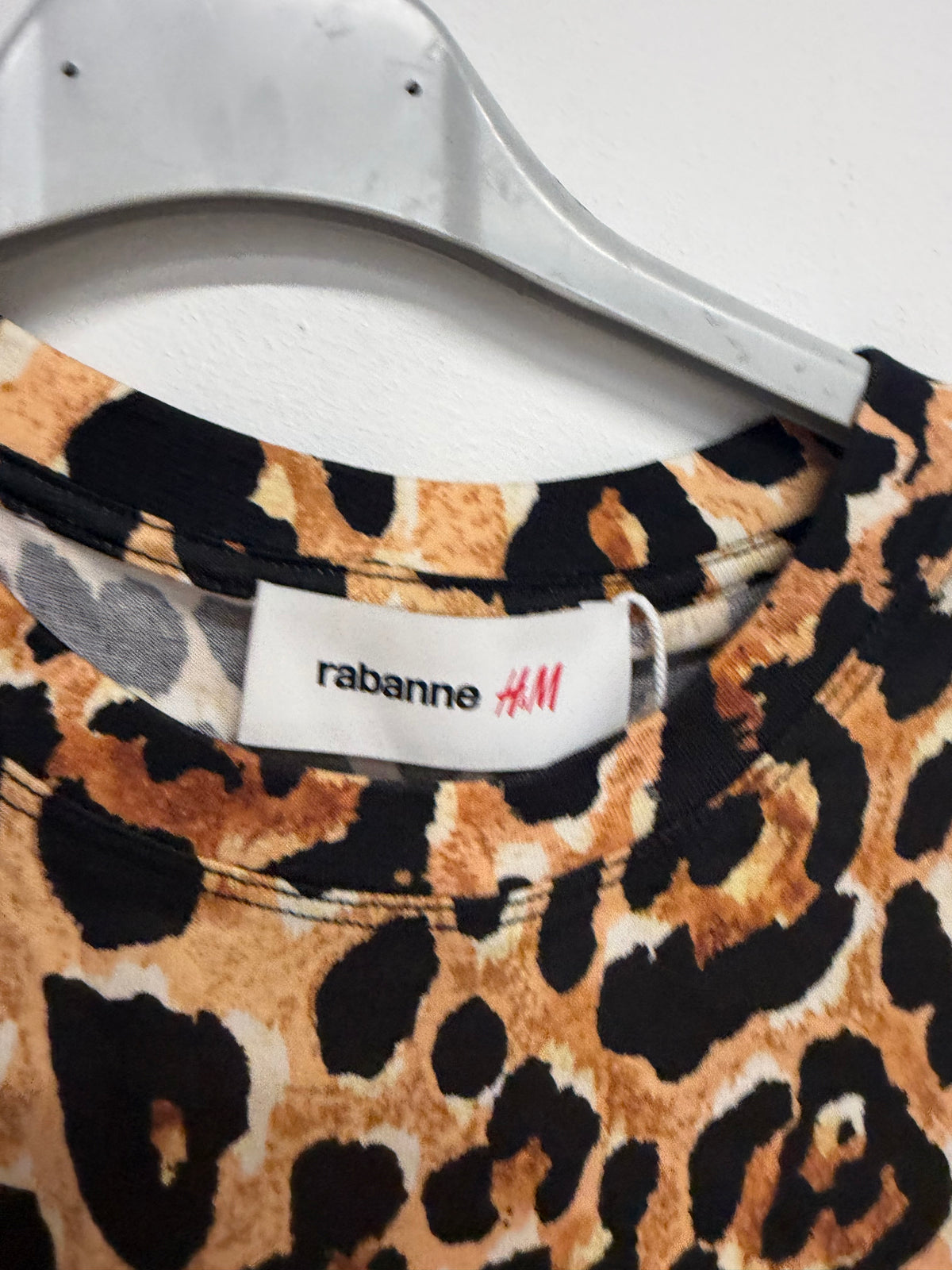 Preloved Rabanne x h&m Tshirt XS Leopard Print