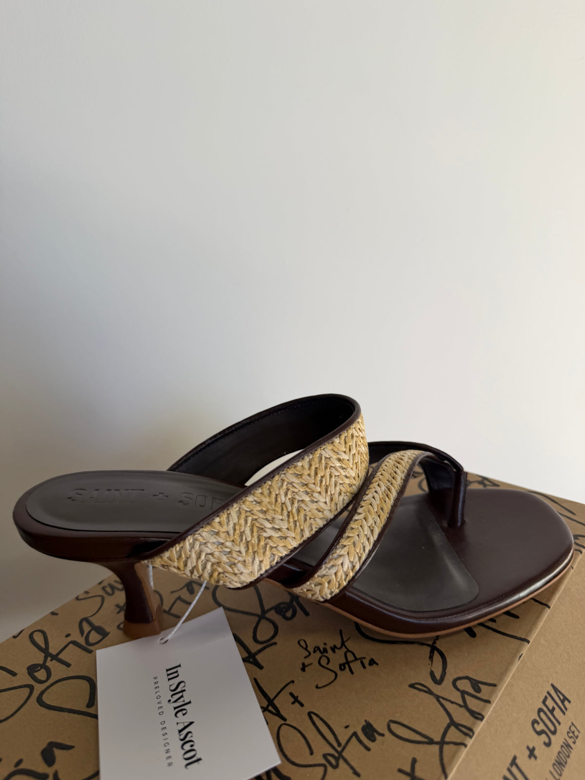 Preloved Saint + Sofia Summer Sandal Heels Size 6 Brown