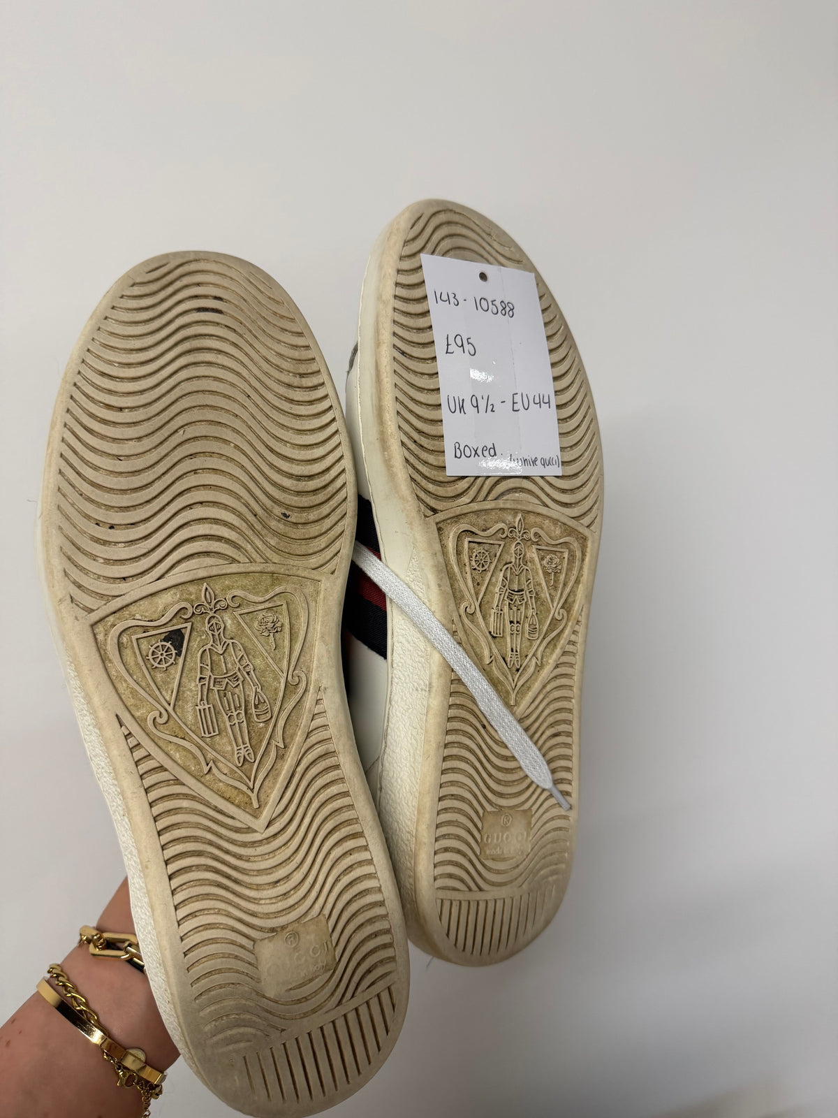 Preloved Gucci Ace low-top Trainers EU 44 - UK 9.5 White, featuring the signature blue and red web stripe