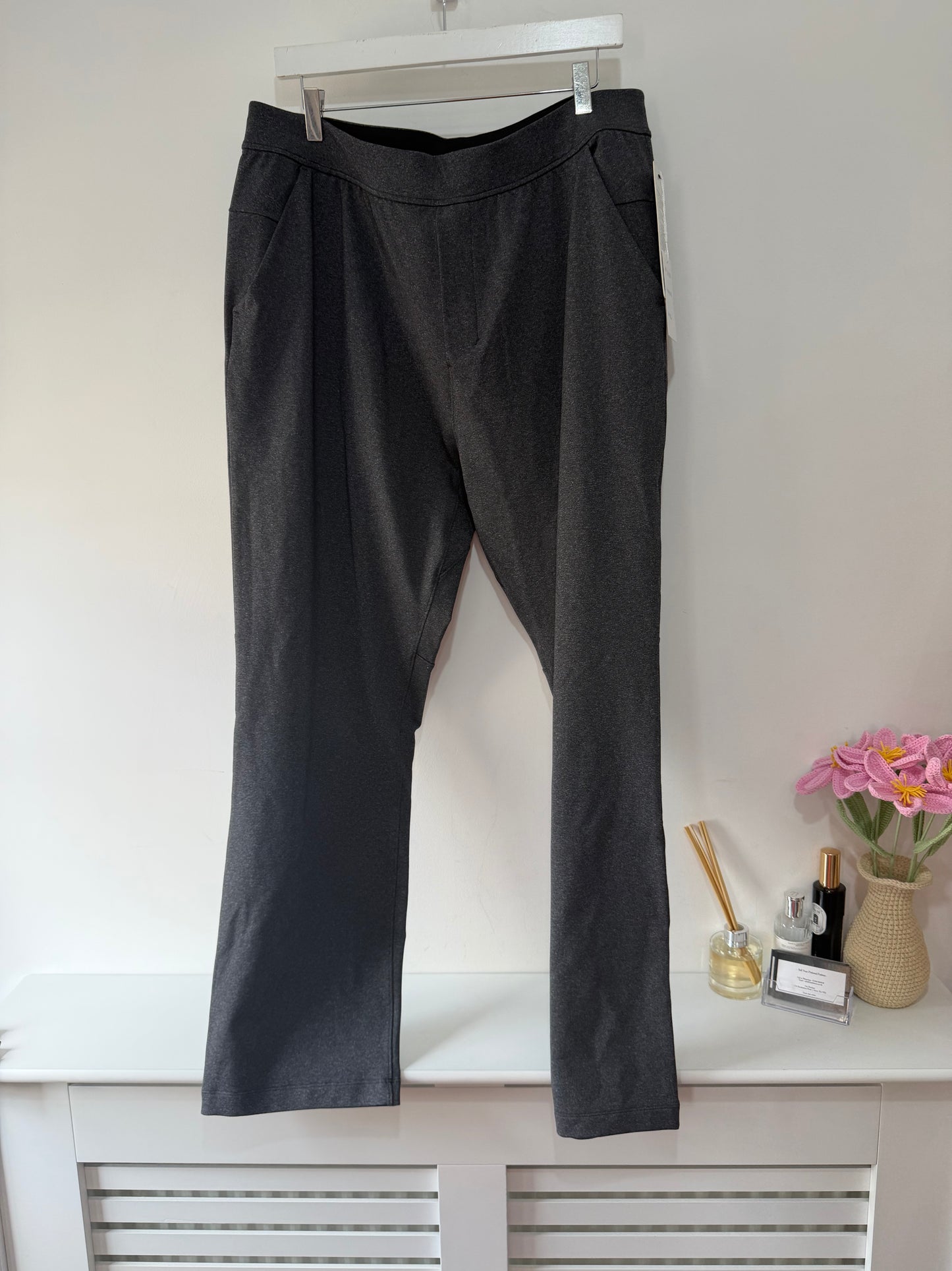 Preloved, Grey Lululemon Joggers, XXL