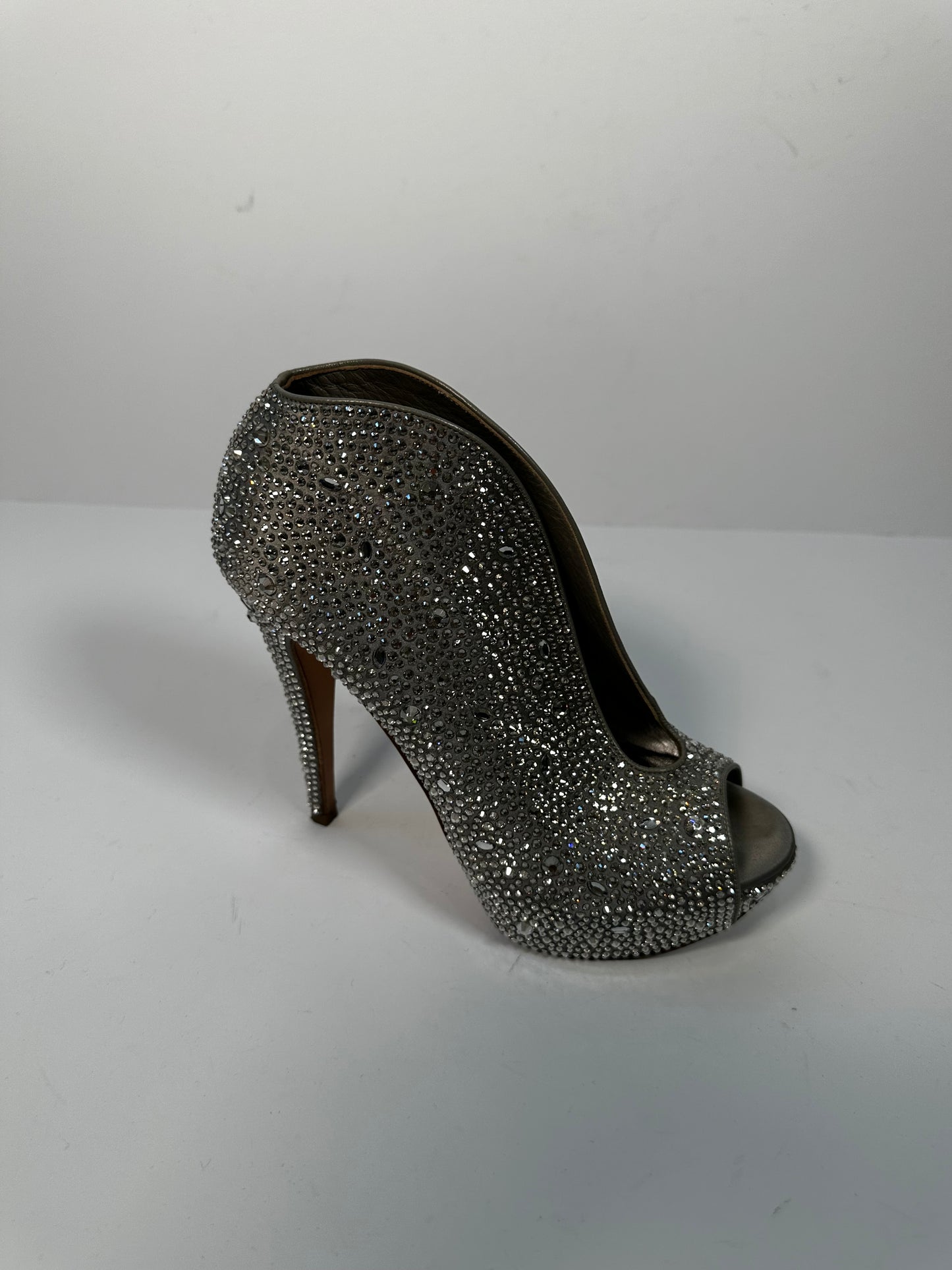 Silver Gina Heels, 6.5