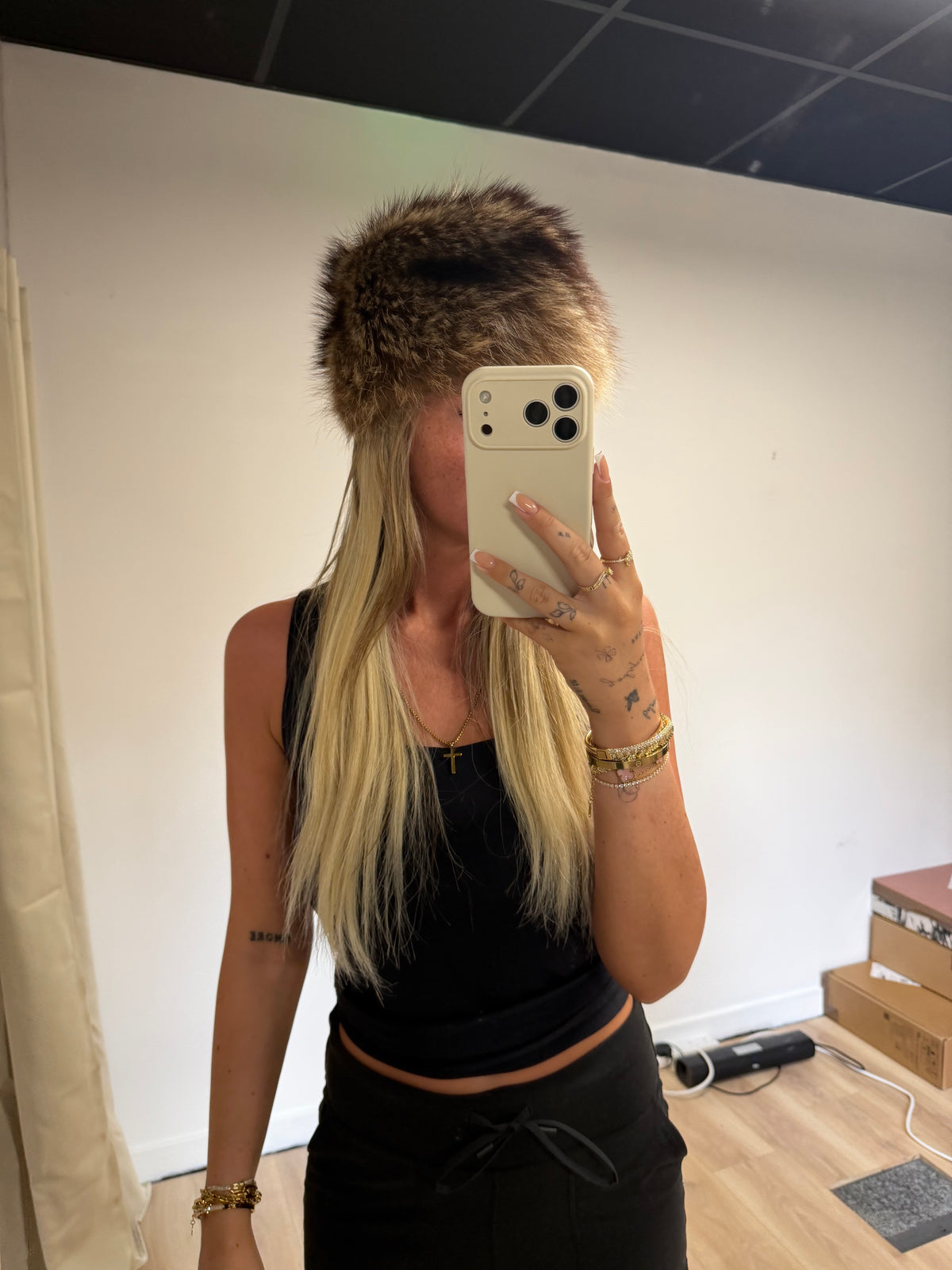 Preloved Fox Hat Brown