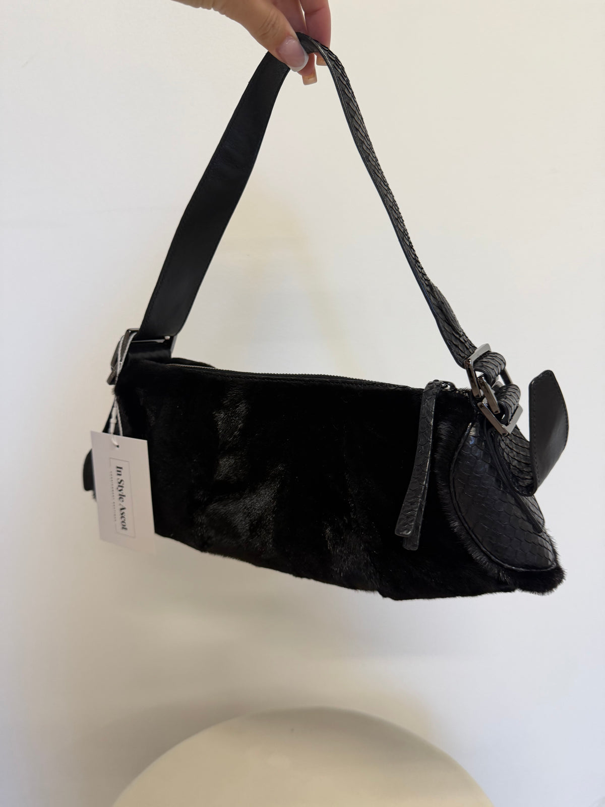 Preloved Tods Handbag Black