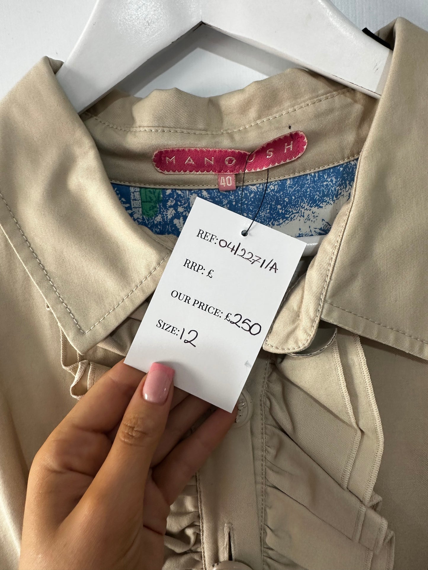 Beige Manoush Mac, Size 12